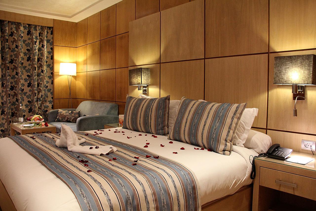 Zaki Hotel แมกเนส ภายนอก รูปภาพ