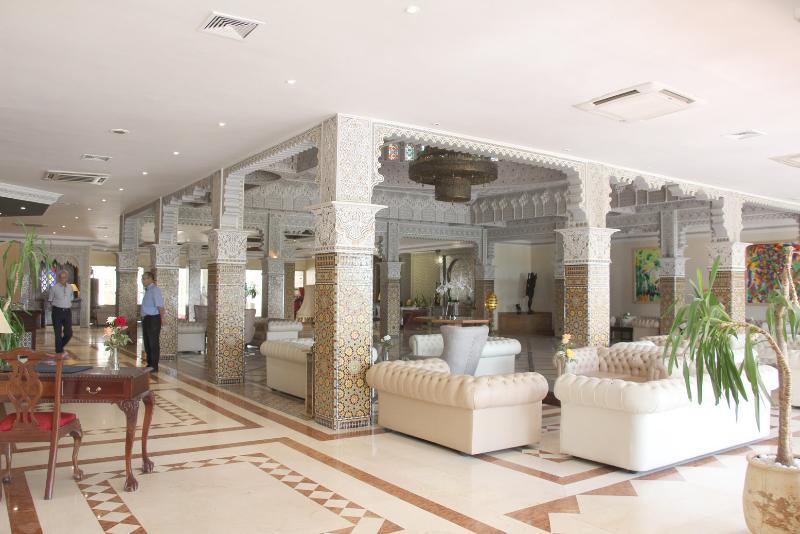 Zaki Hotel แมกเนส ภายนอก รูปภาพ